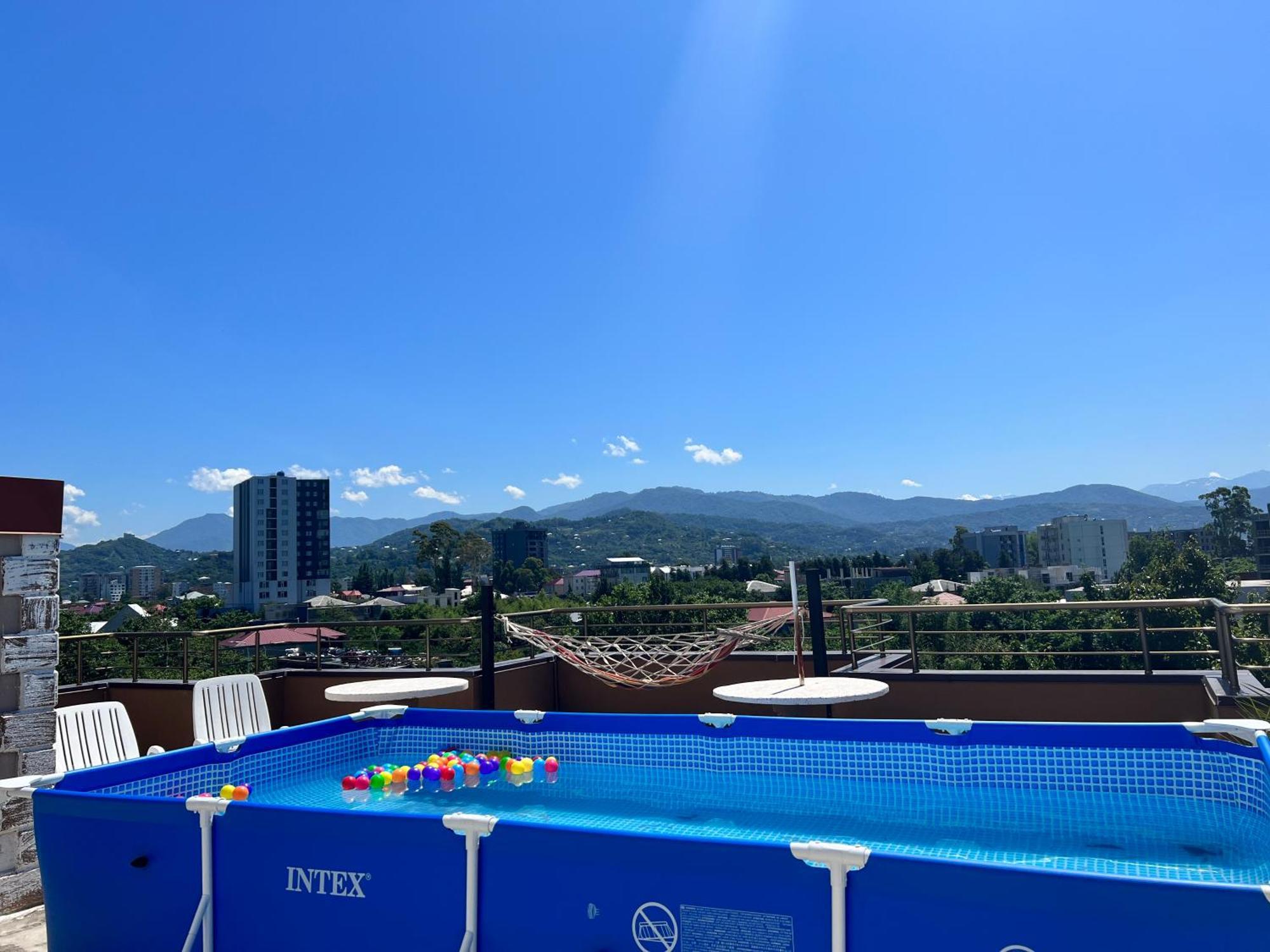 Apartments Nita Батуми Екстериор снимка