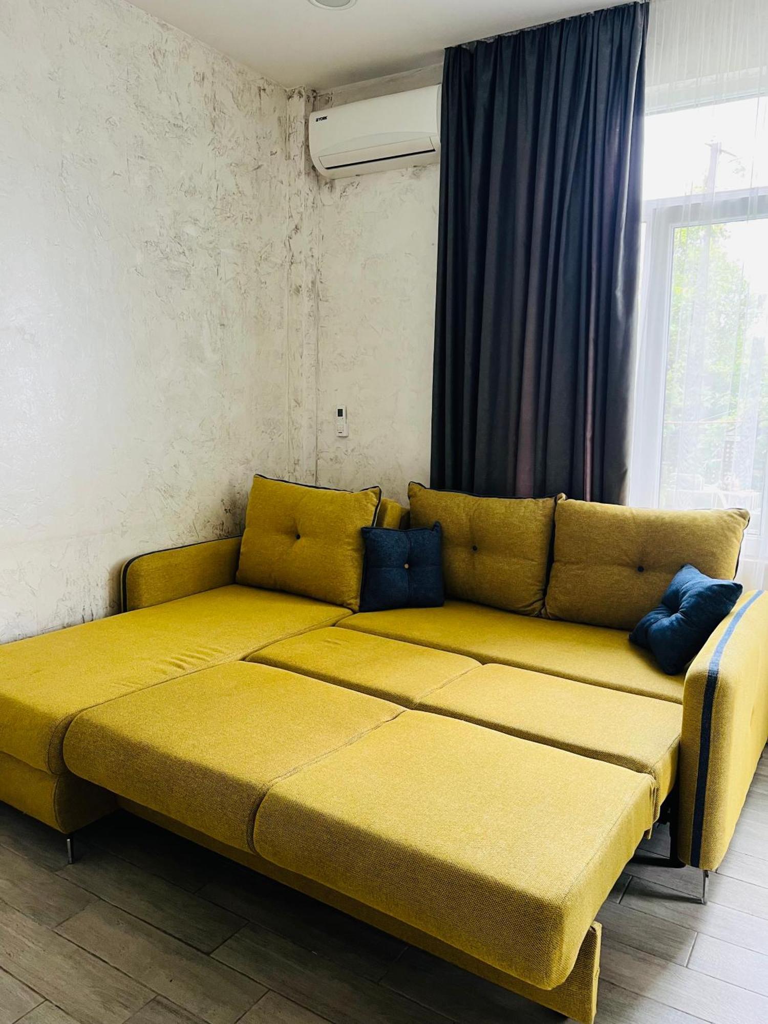 Apartments Nita Батуми Екстериор снимка