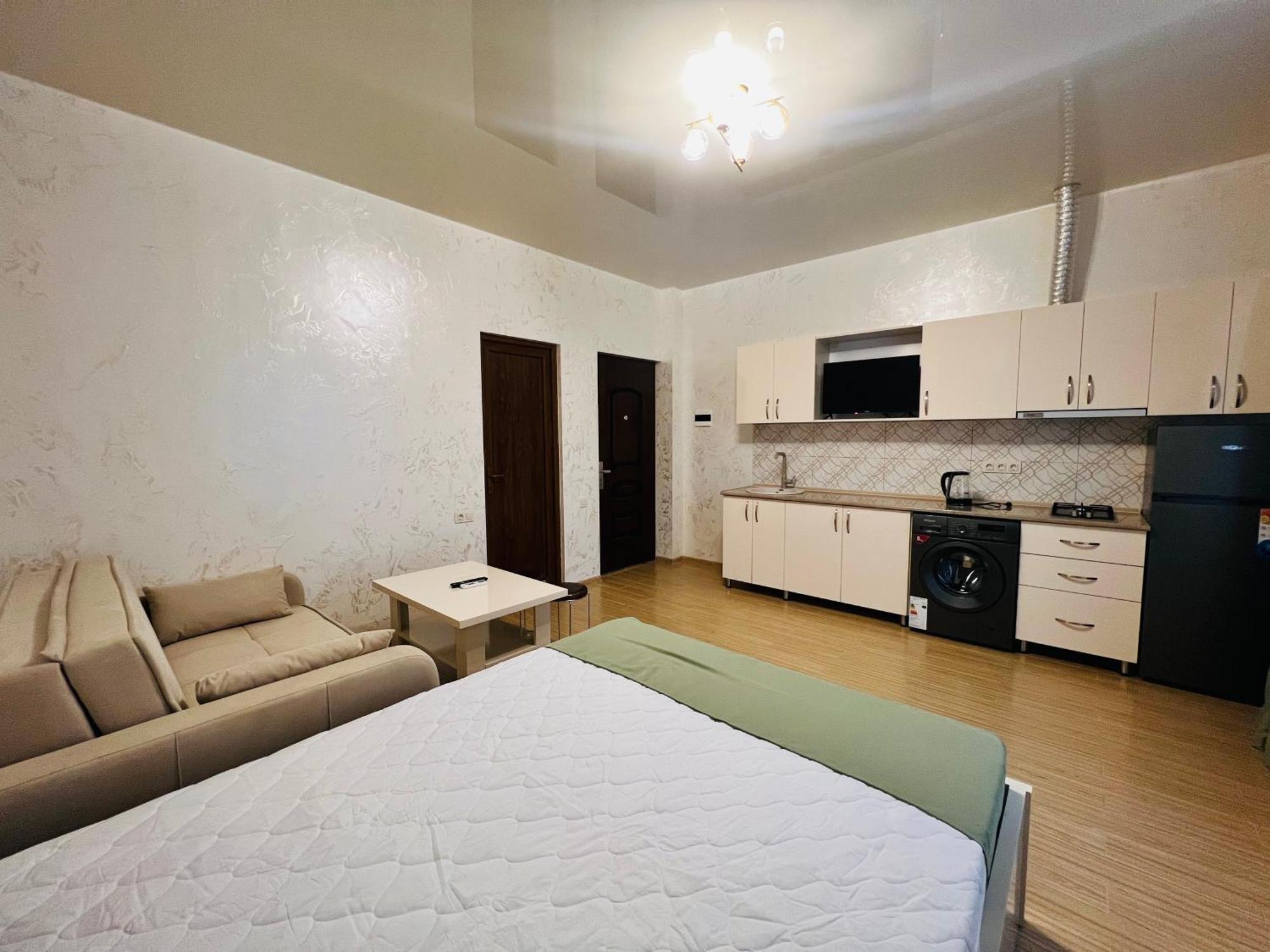 Apartments Nita Батуми Екстериор снимка