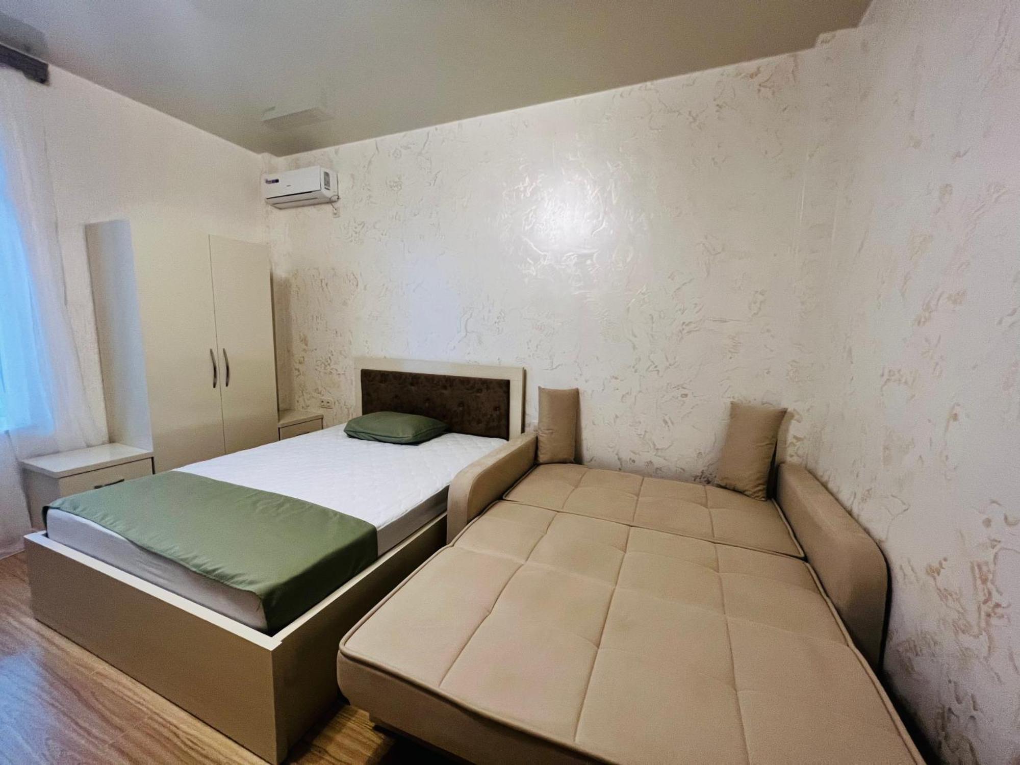 Apartments Nita Батуми Екстериор снимка