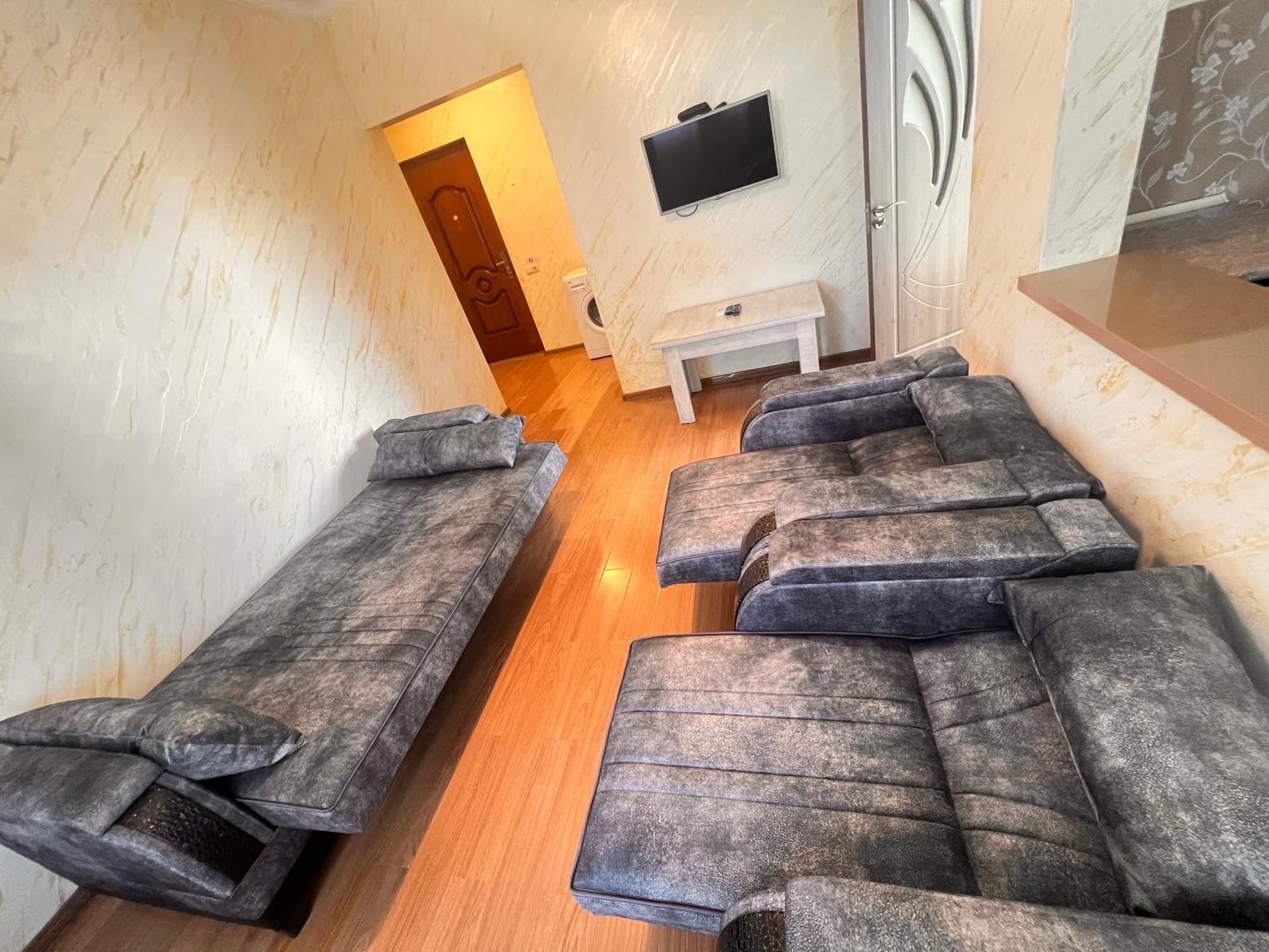 Apartments Nita Батуми Екстериор снимка