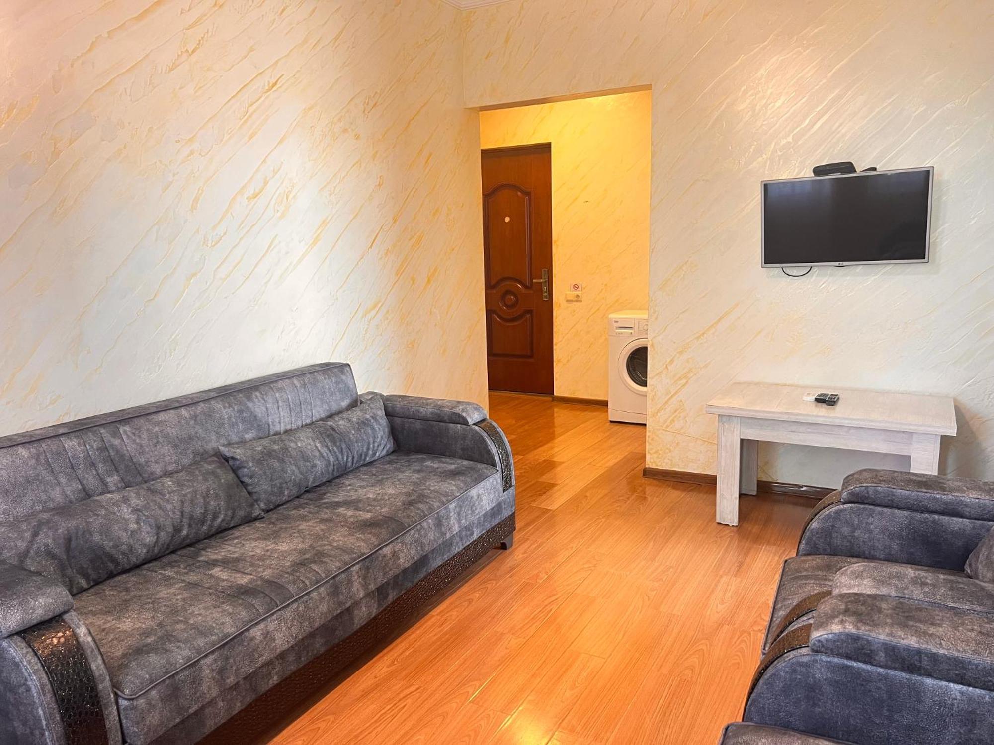 Apartments Nita Батуми Екстериор снимка